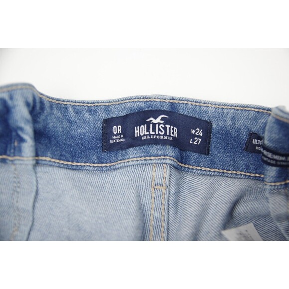 Hollister Ultra High-Rise Mom Jeans - Size 20 | Trendy and Comfortable Denim - Picture 5 of 9